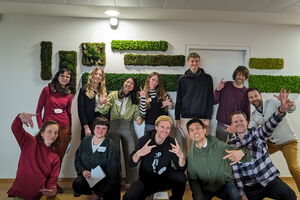 Photo de groupe lors de l'atelier Science Slam