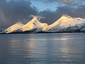 Des montagnes avec des nuages qui symbolisent le stress. Seed Money projet Eucor