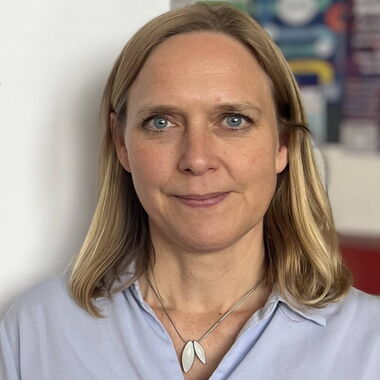 Karin Lind Ithuralde